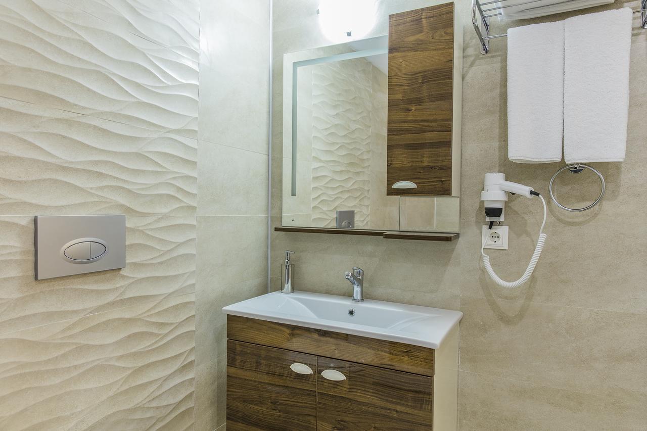 Demir Suit Hotel Kuşadası Ngoại thất bức ảnh